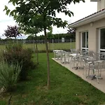 Ibis Budget Saint Gaudens 2* Estancarbon